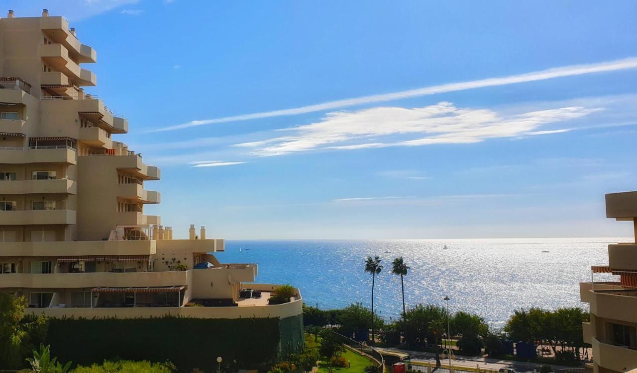 Apartamentos Holidays Benalbeach Бенальмадена Экстерьер фото