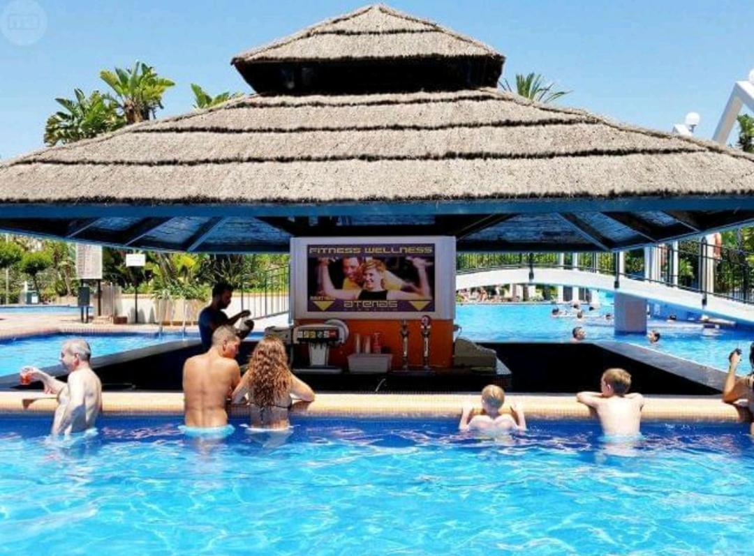 Apartamentos Holidays Benalbeach Бенальмадена Экстерьер фото